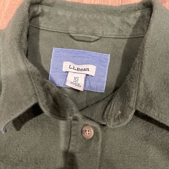 LL Bean Shacket - Picture 3 of 3